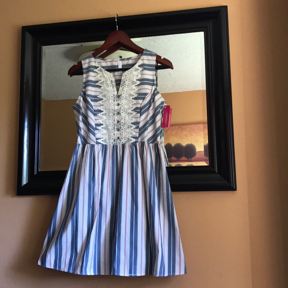 ✨ Xhilaration Indie Pin Striped Lace Bib Dress - Picture 2 of 8